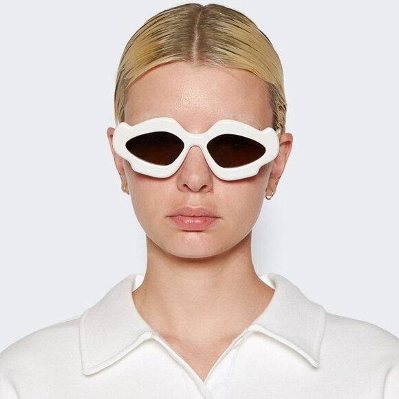 Loewe Women Sunglasses Shiny Ivory Brown Geometric LW40109U 21E CURVY BRAND NEW - Picture 9 of 12
